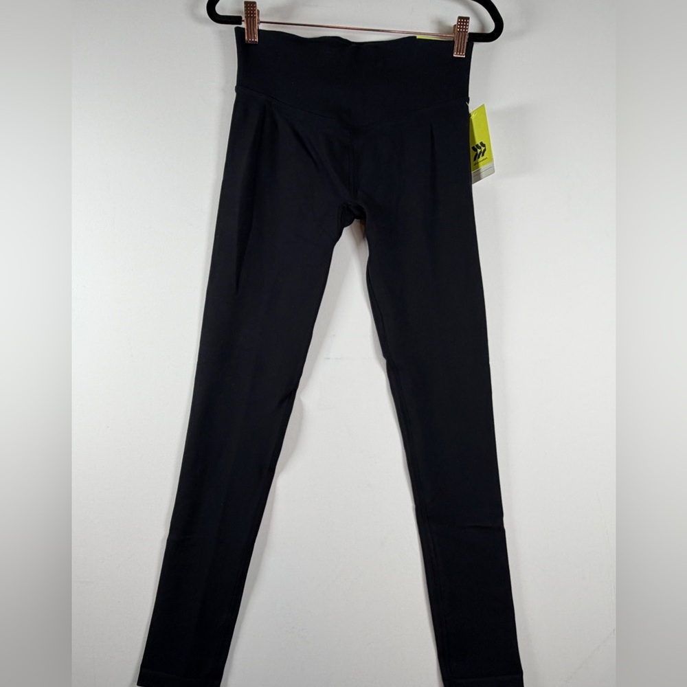 All In Motion™ Women's High-Rise 7/8 Leggings - Black M - Picture 3 of 9